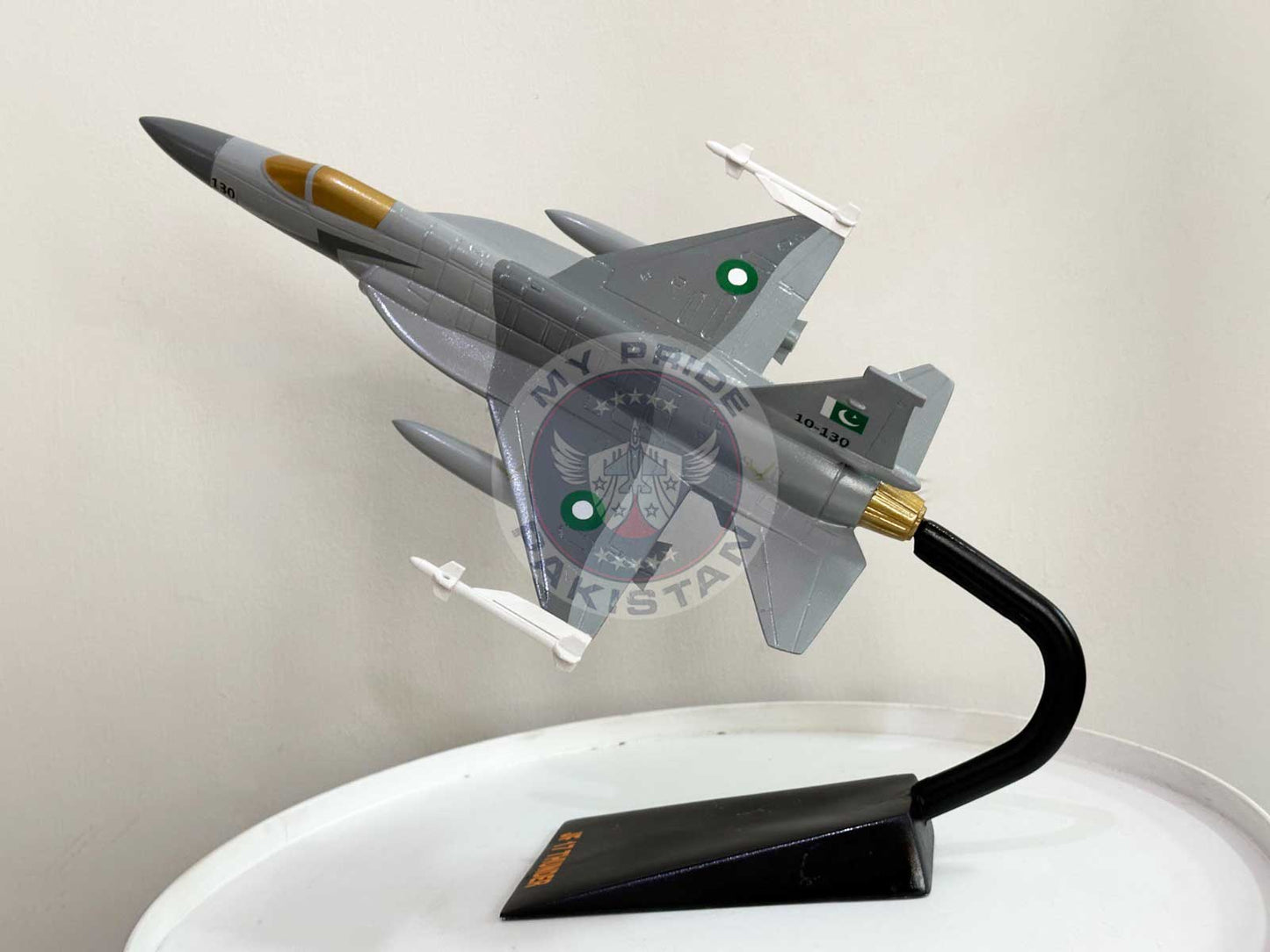 JF-17 Thunder Fighter Jet Model (Glass Fiber Edition)