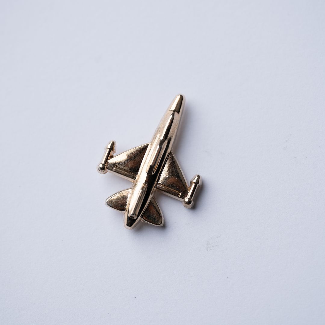 F-16 New Variant Lapel Pin - Golden