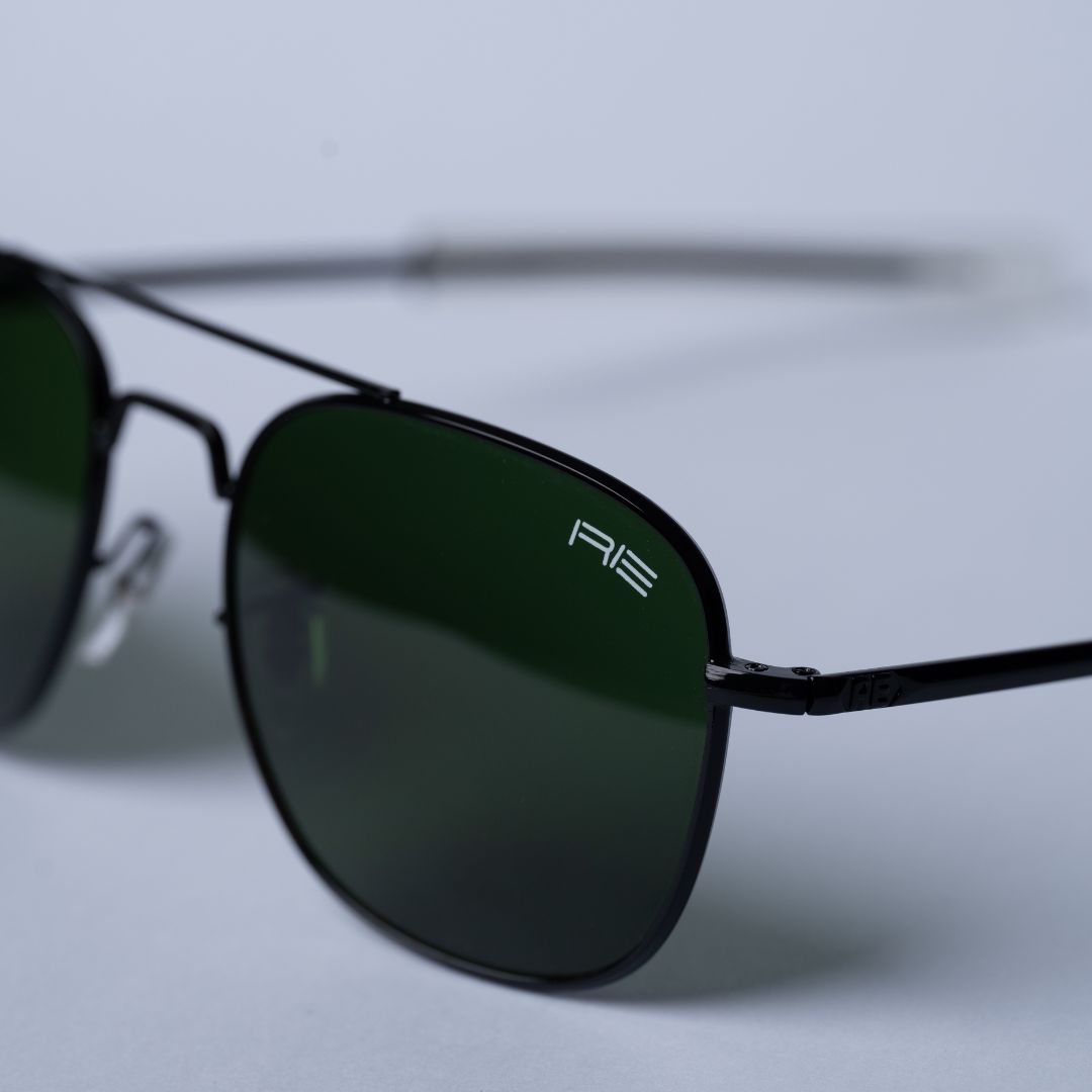 Jet Black Classic