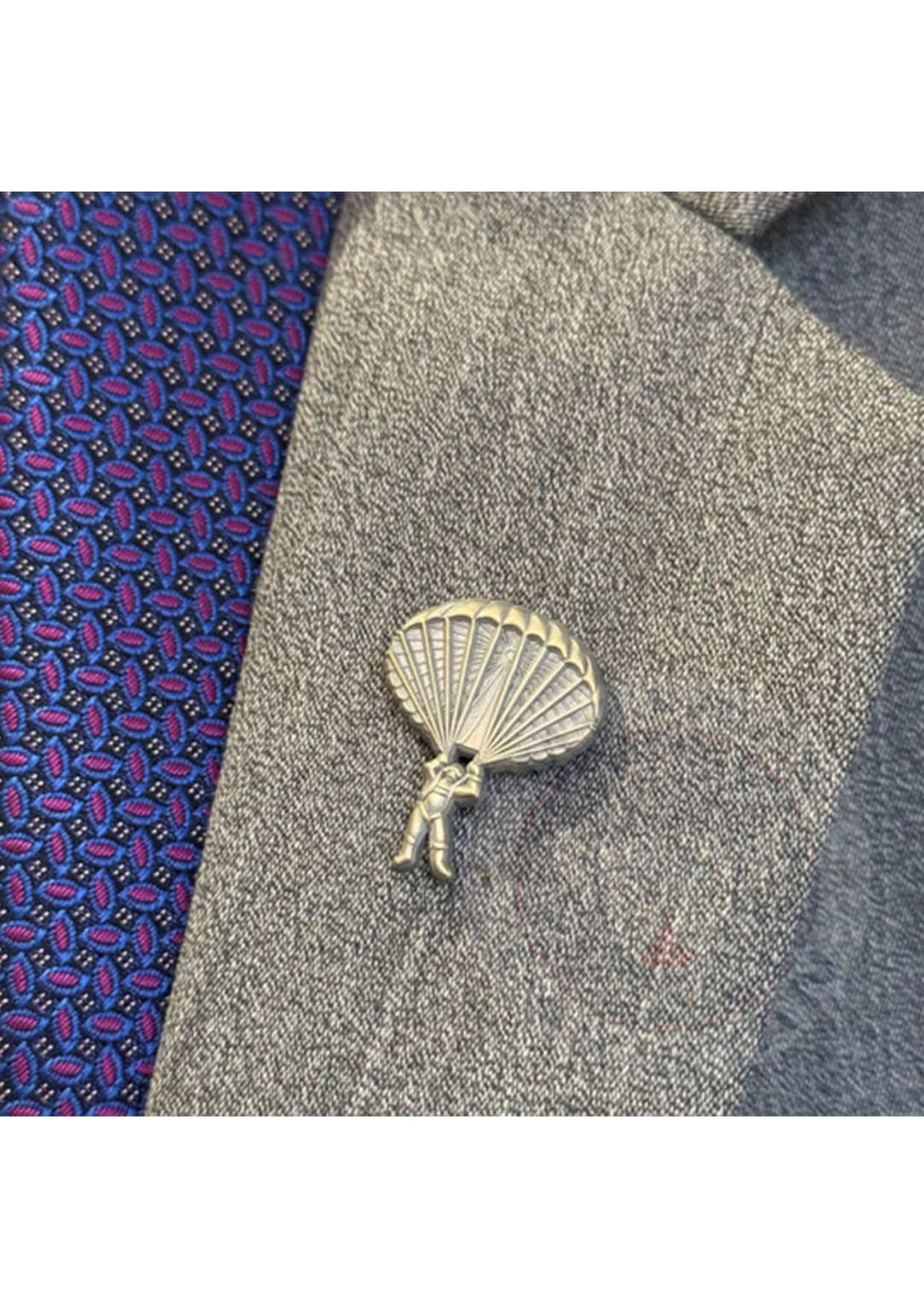 Pakistan Air Force Paratrooper Lapel Pin