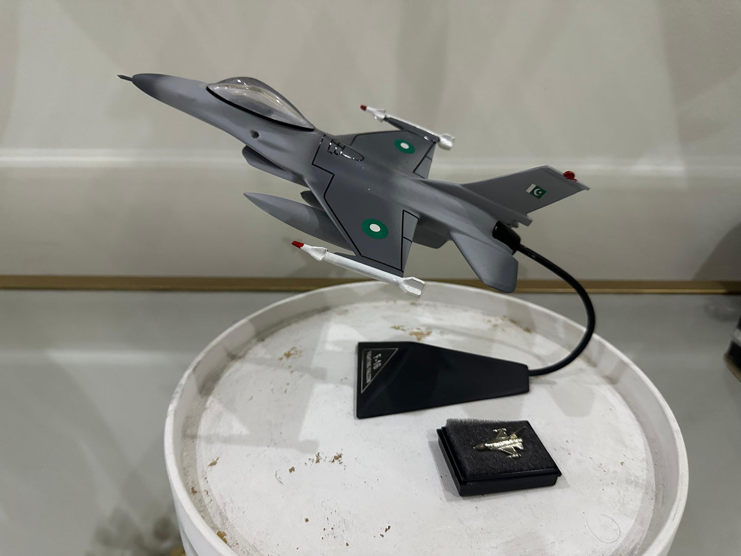 F16 Set – Jet Model