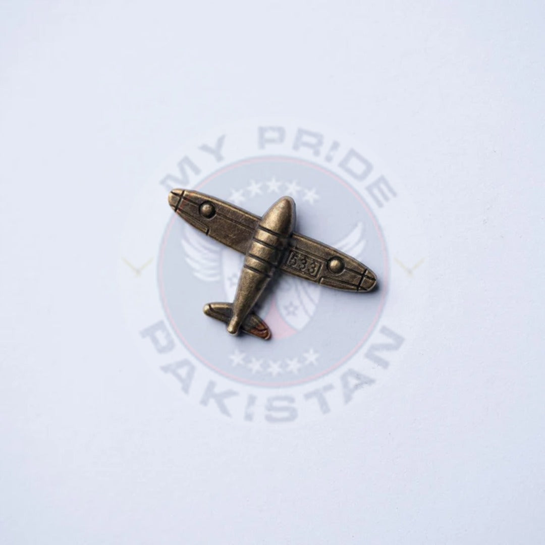 Vintage Jet Collar Pin