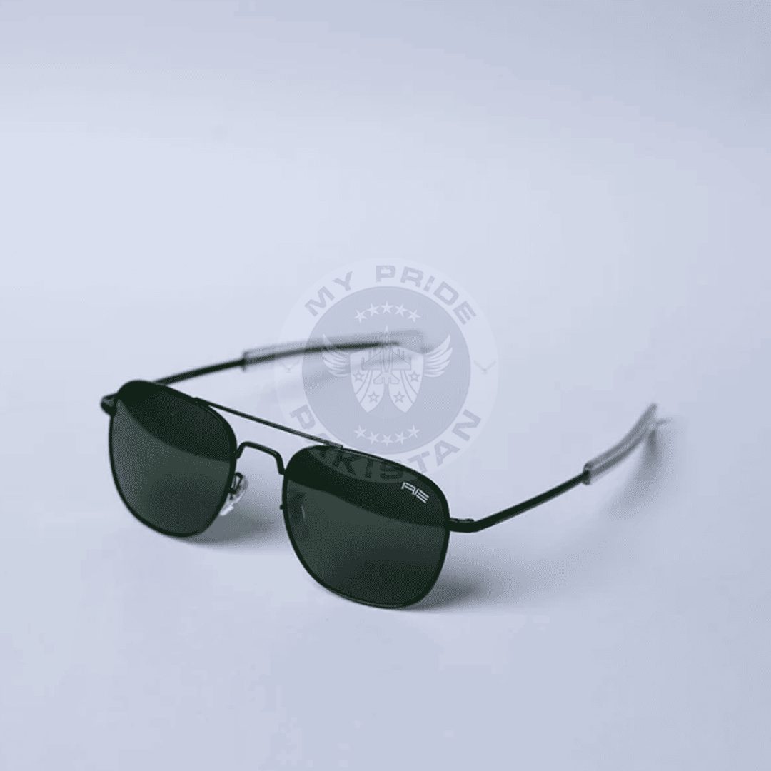 Jet Black Classic