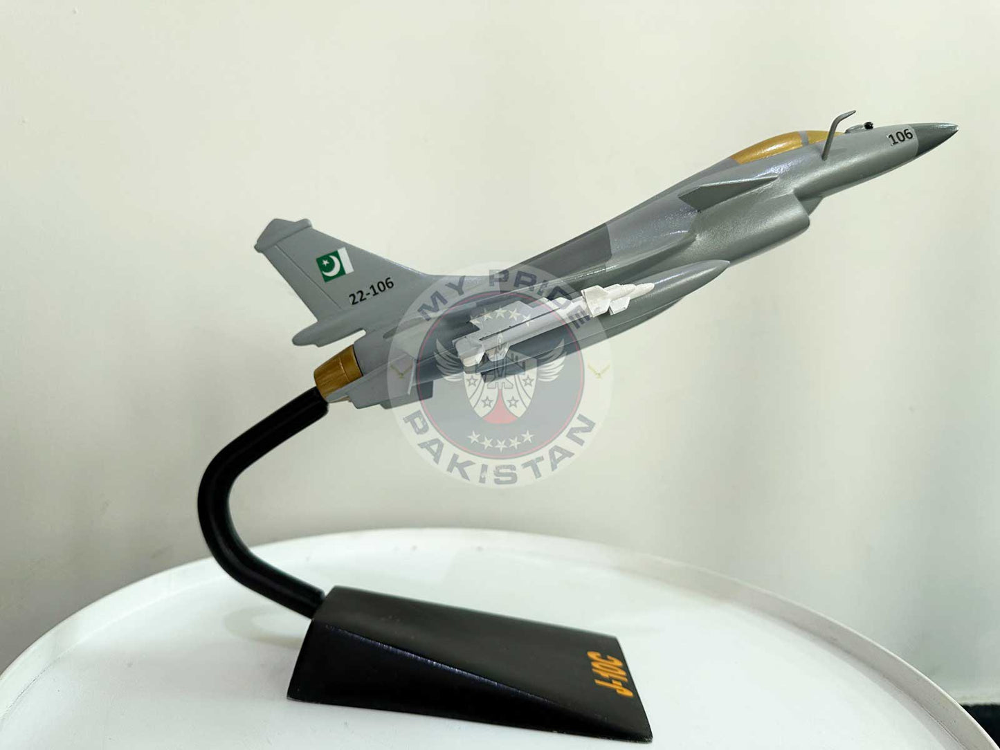 J-10C Fighter Jet Model with Display Stand ( Glass Fiber Edition)