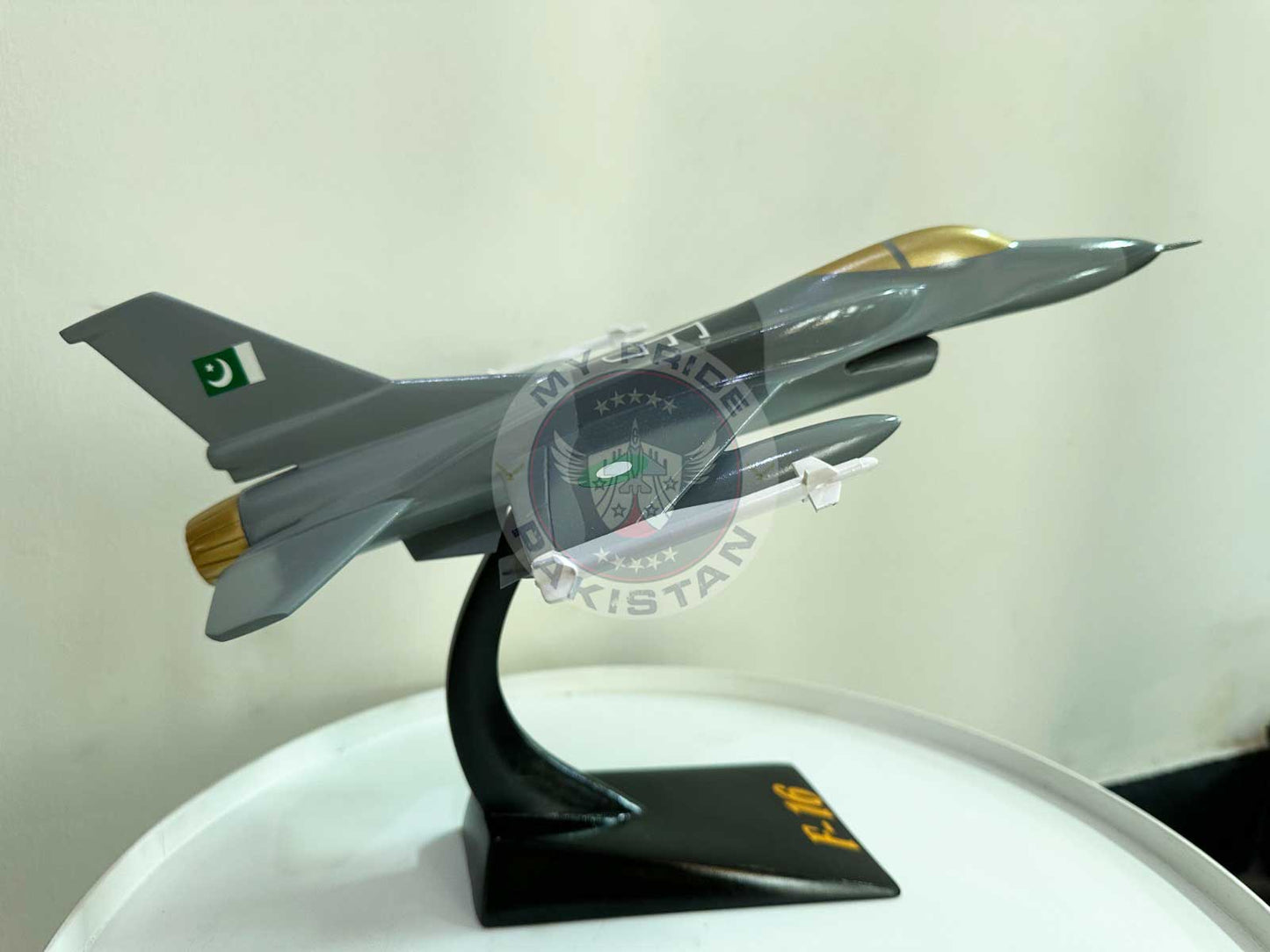 F-16 Fighting Falcon Model with Display Stand (Handmade Glass Fiber Edition)