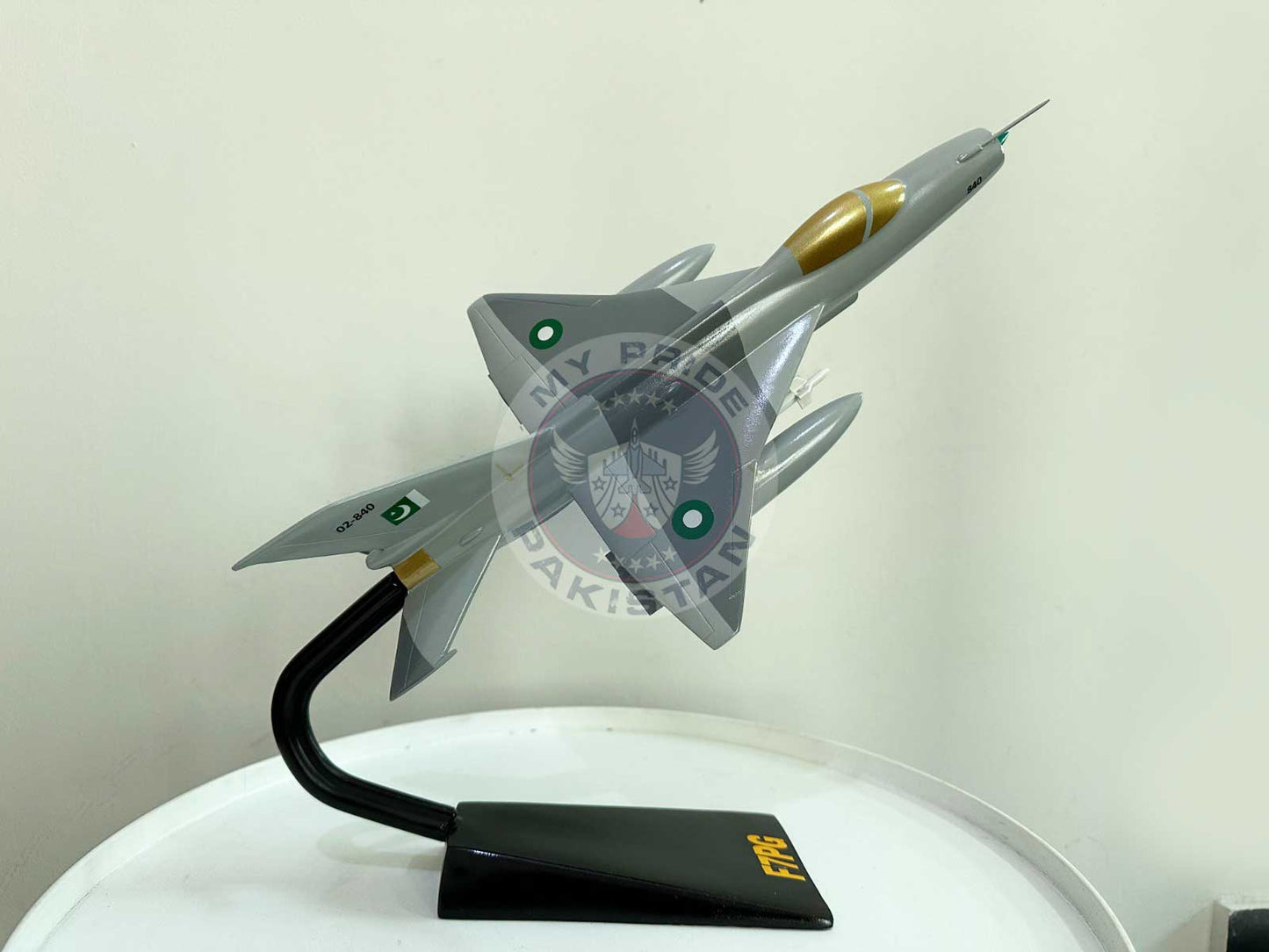 F-7 PG Fighter Aircraft Model with Display Stand (Glass Fiber Edition)