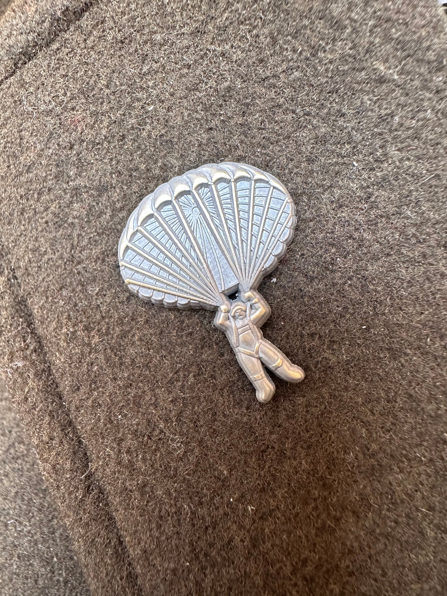 Pakistan Air Force Paratrooper Lapel Pin - My Pride