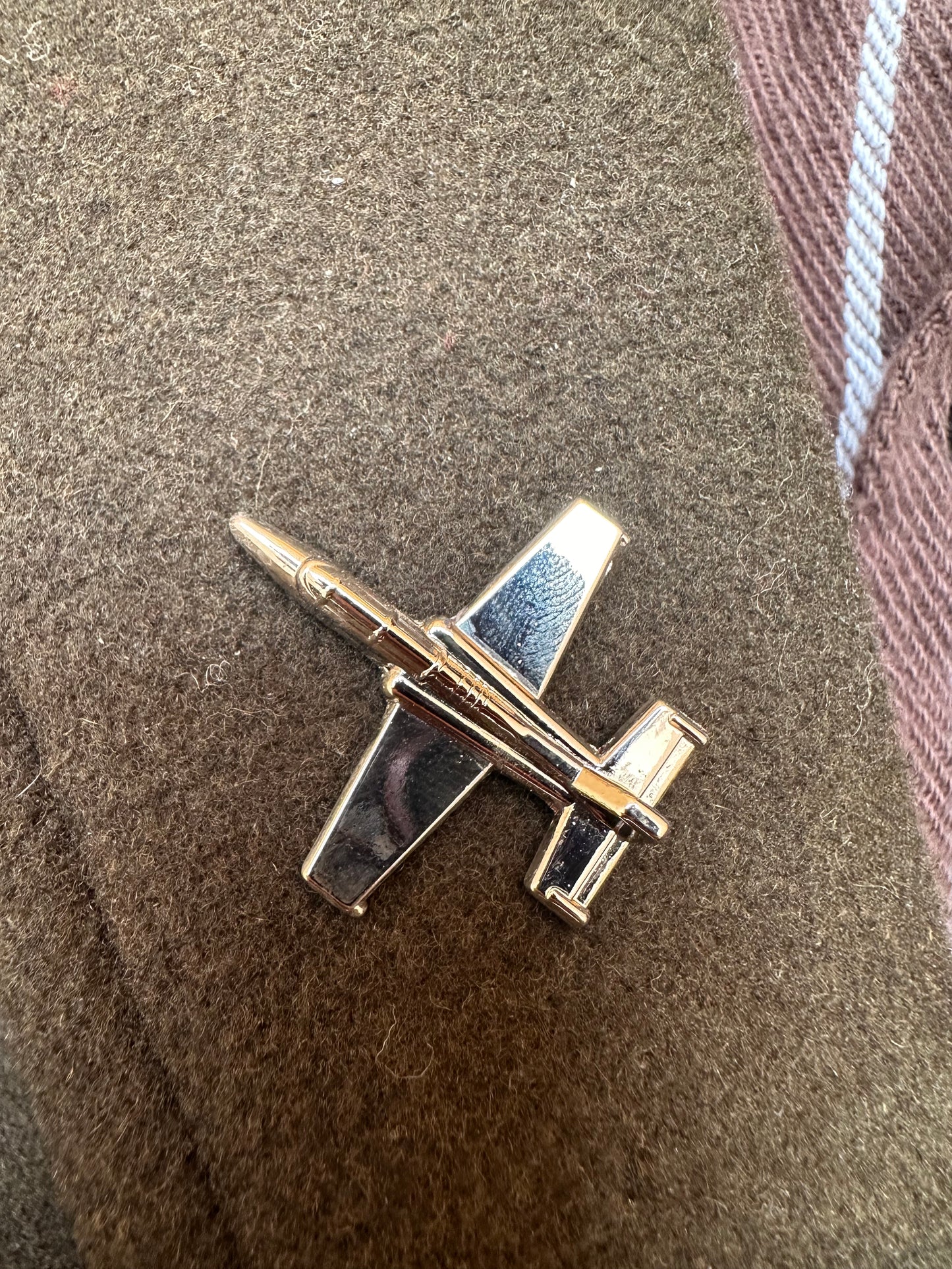 Pakistan Air Force K-8 Aircraft Lapel Pin - My Pride