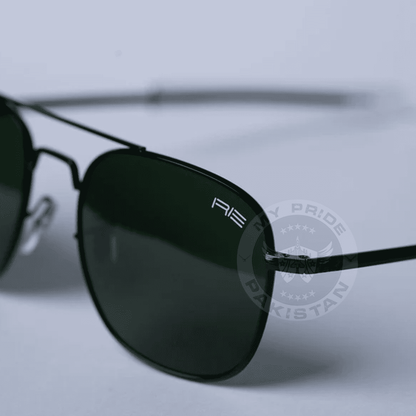 Jet Black Classic