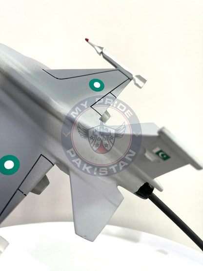 JF - 17 Thunder Multi - role Fighter Model with Display Stand - My Pride