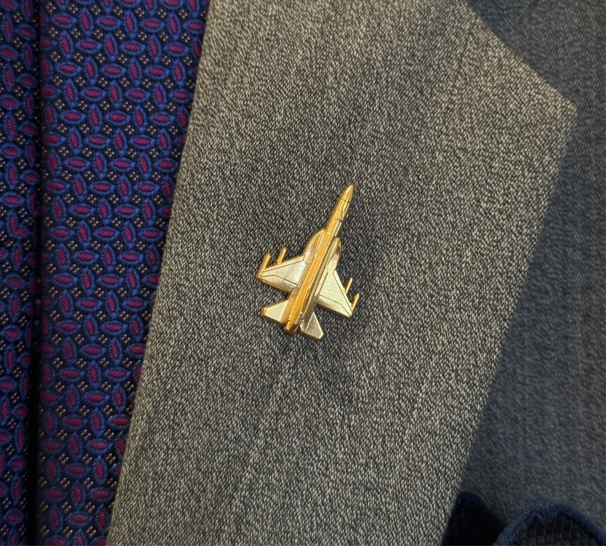 Pakistan Air Force JF17 Aircraft Collar Pin - My Pride