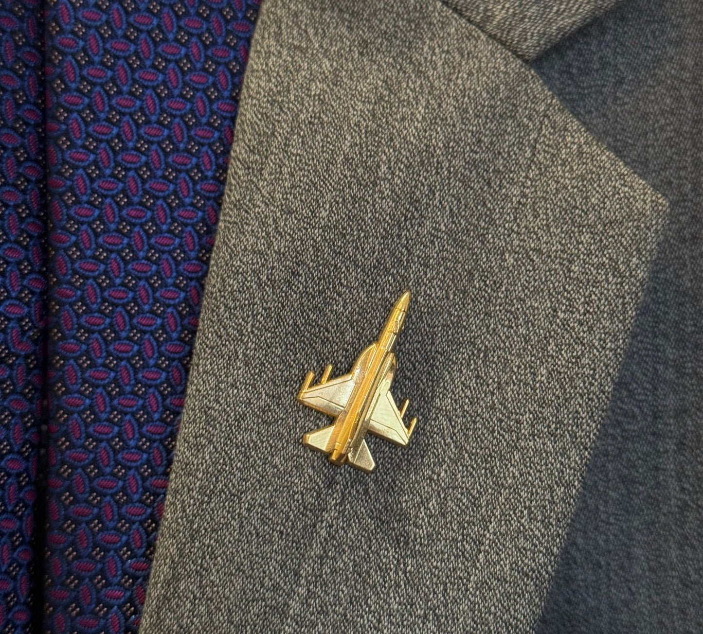 Pakistan Air Force JF17 Aircraft Collar Pin - My Pride