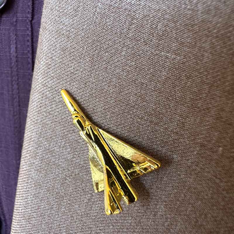 Pakistan Air Force Mirage Golden Aircraft Pin - My Pride